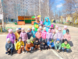 Праздник «Счастье, солнце, дружба- вот, что детям нужно!» Праздник «Счастье, солнце, дружба- вот, что детям нужно!».