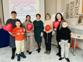 Всё начинается с МАМЫ Всё начинается с МАМЫ.