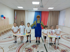 Развлечение «Мы – маленькие патриоты» Развлечение «Мы – маленькие патриоты».