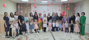 Клоун клёпа и волшебные бусы Клоун клёпа и волшебные бусы.