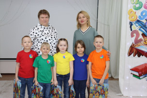 Поздравляем команду «КУБИКИ»! Поздравляем команду «КУБИКИ»!.