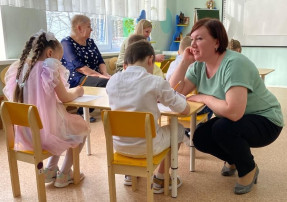СКОРО В ШКОЛУ НАМ ШАГАТЬ – ЧТО ТАМ БУДЕМ ИЗУЧАТЬ? СКОРО В ШКОЛУ НАМ ШАГАТЬ – ЧТО ТАМ БУДЕМ ИЗУЧАТЬ?.