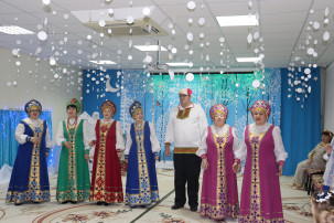 Фольклорный праздник «Пришли колядки, пироги да ладки» Фольклорный праздник «Пришли колядки, пироги да ладки».