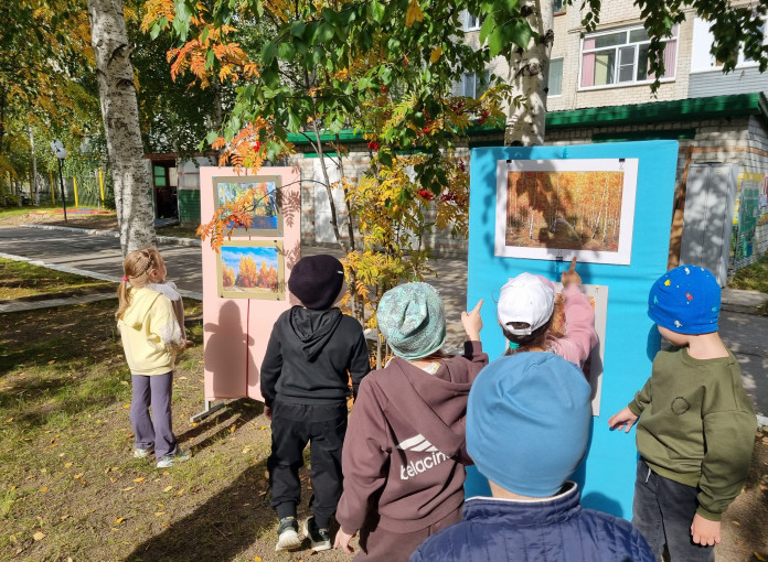 ГАЛЕРЕЯ ПОД ОТКРЫТЫМ НЕБОМ ГАЛЕРЕЯ ПОД ОТКРЫТЫМ НЕБОМ.